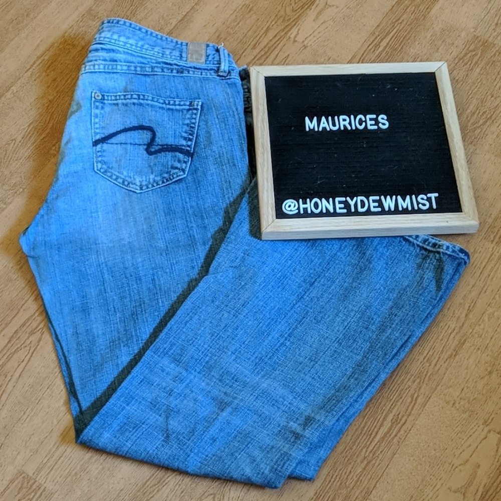BOGO MAURICES Ani Flare Jeans Size 9/10 SHORT